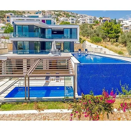 Sleeps 8 Pool Air Con Wifi Βίλα Καλκάν