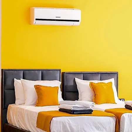 Βίλα Sleeps 8 Pool Air Con Wifi Καλκάν